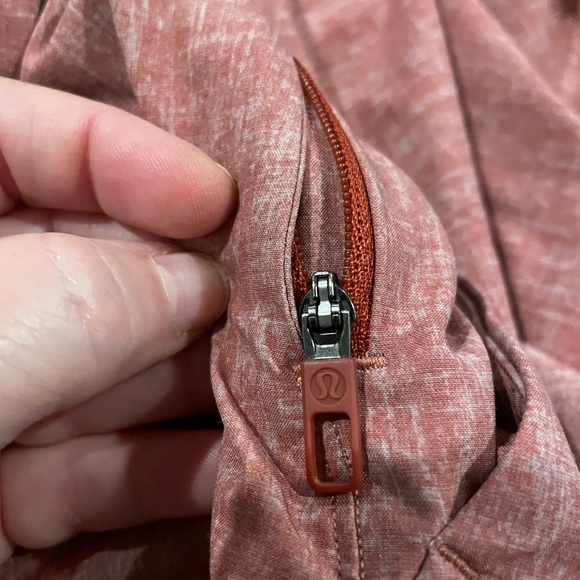 Lululemon athletica Red Athletic Shorts Size L - Picture 4 of 10